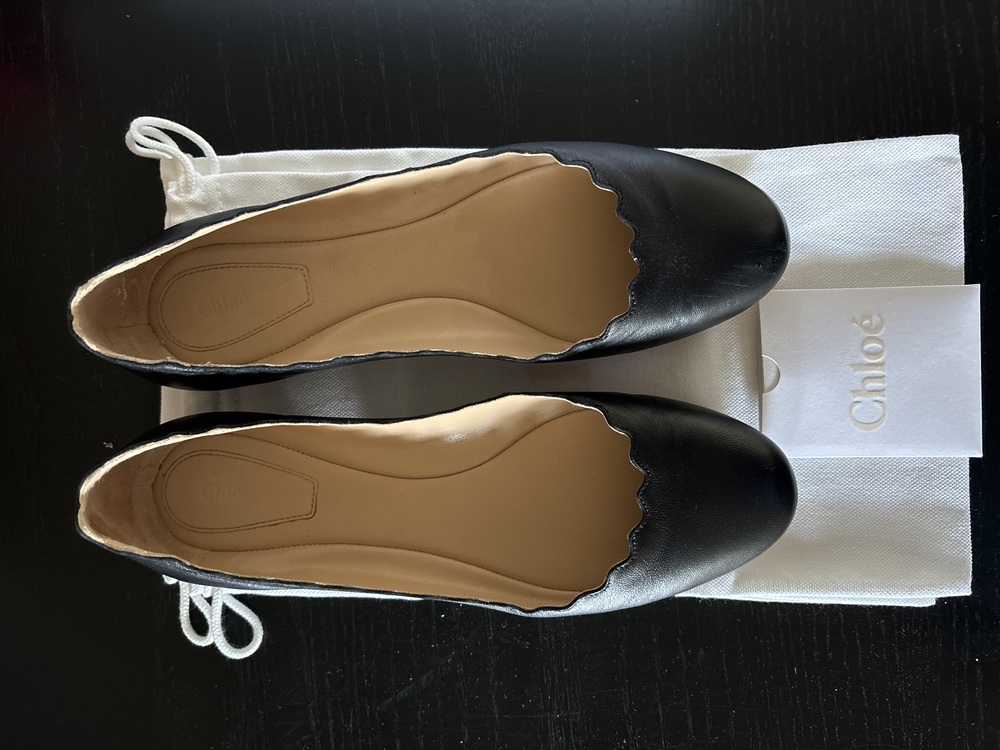 Chloe Lauren Scalloped Leather Flats